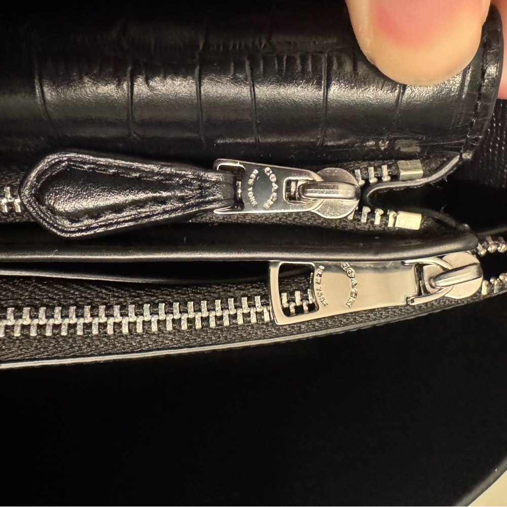 Coach bundle bag and wallet - Picture 3 of 15